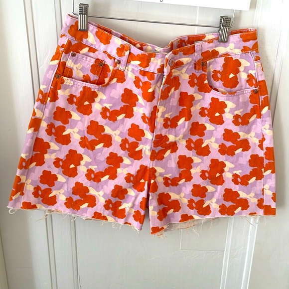 Zara Pants - Zara NWOT “The‎ 90s Short ” in Poppy Flower Lilac & Orange Cotton Print Size 10